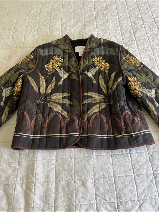 H&M Jackets & Blazers - H&M Floral Hummingbird Quilted Jacket